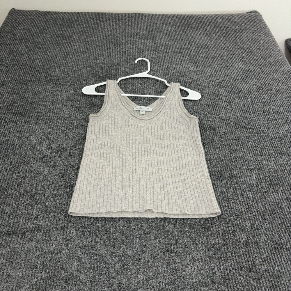 Amour Vert Tank Top Womens L Grey Knit Ribbed V Neck Casual Minimalist Style